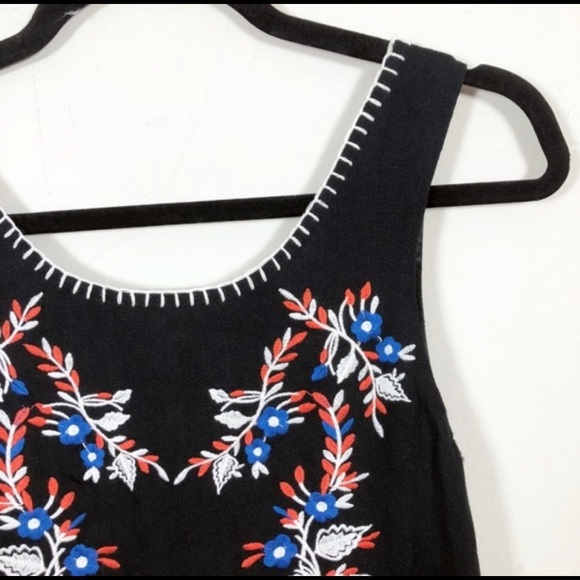 NWOT BOHO THML Floral Embroidered Dress XS ties up back - Picture 3 of 8